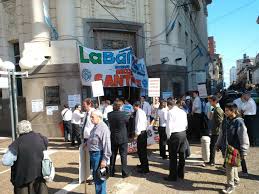 Sin atención en los bancos las dos últimas horas 