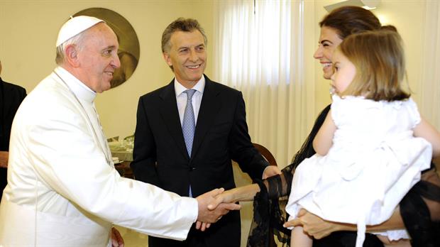 Macri visitará al Papa Francisco con parte de su familia ensamblada