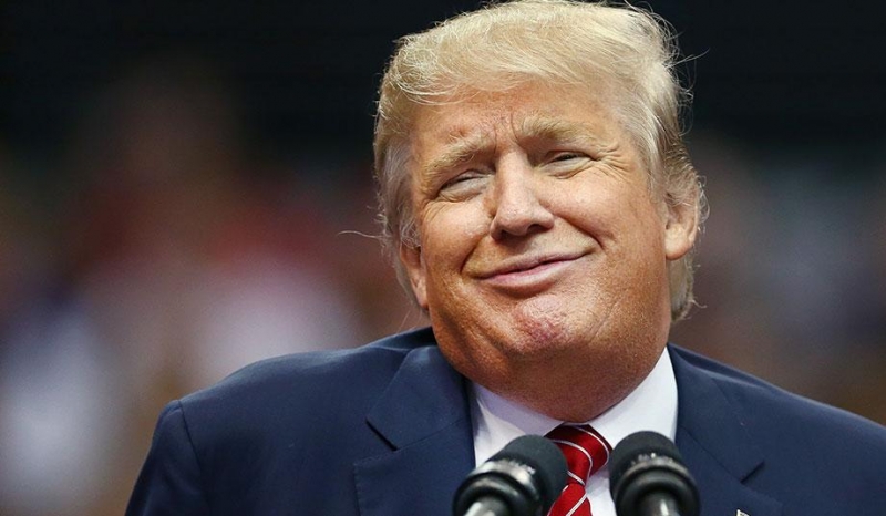 Más republicanos le piden a Trump que se retire