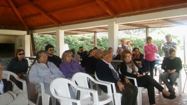 Rincón Norte y Arroyo Leyes esperan la obra de defensa oeste para la costa