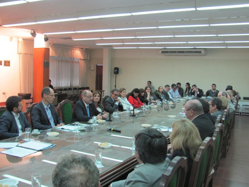Cantard anunció la creación de un Centro de Formación en Energía