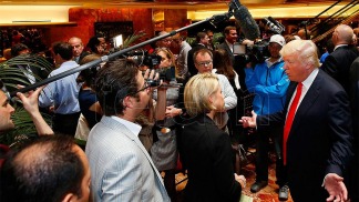 La guerra mediática de Trump con la prensa y el peso mediático del voto