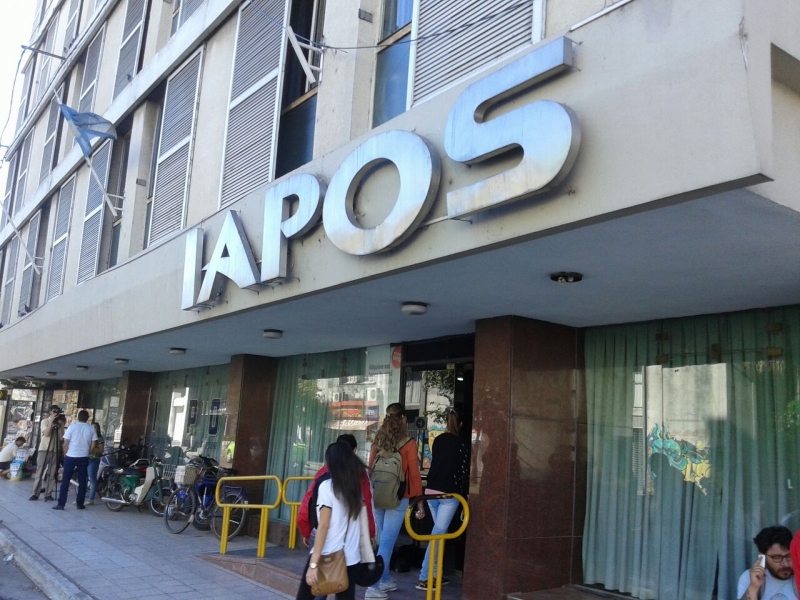 Suspendieron las medidas de fuerza en Iapos