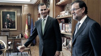 El rey Felipe VI busca acelerar la reelección de Rajoy