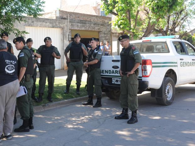 Una persecución terminó con dos detenidos tras eludir un control de Gendarmería