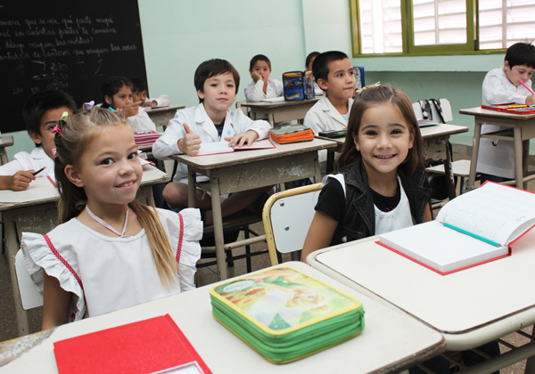 El Gobierno quiere que las clases comiencen el 6 de marzo