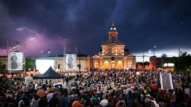 Con una misa celebran la canonización de Brochero en Córdoba