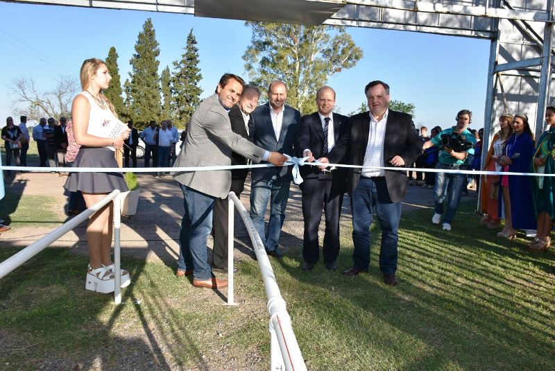 Michlig participó de la apertura de la 11° “Expoferia San Guillermo”