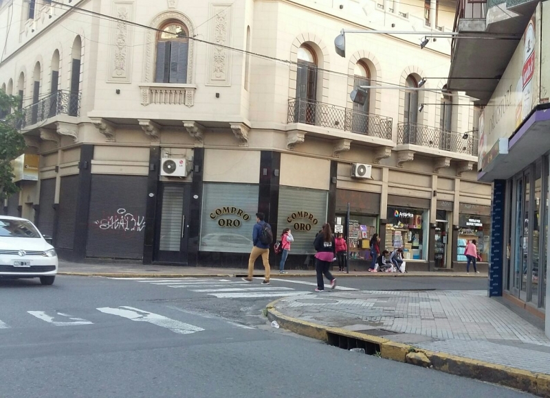 Allanaron una joyería ubicada en el centro de la ciudad