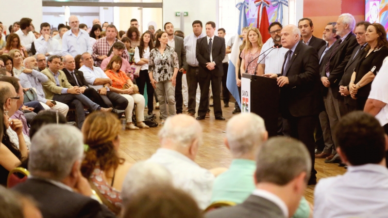 Lifschitz lanzó el plan Abre Familia