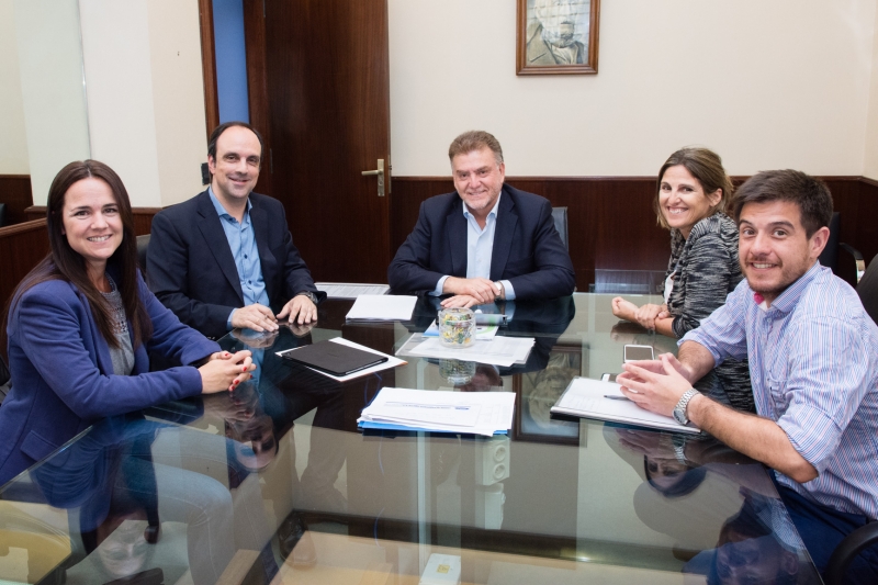 Nación financiará obras de mejoras para barrios de la Ciudad