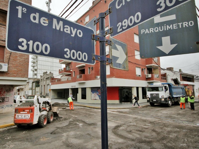Finalizó la repavimentación de calle Primero de Mayo