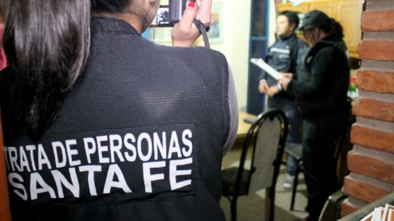 Prohíben los cabarets y crean una comisión clave