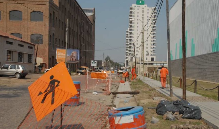Santa Fe es el segundo municipio del país que más obra pública licitó