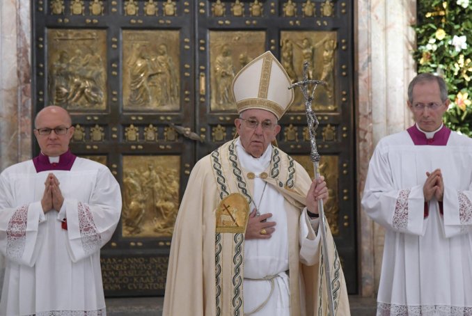 El Papa autoriza a los sacerdotes a 