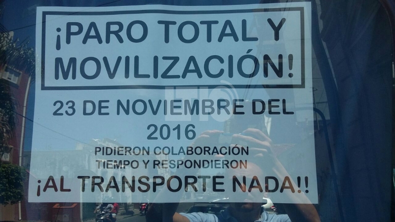 Este miércoles paran los transportistas especiales