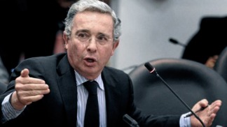 Uribe pidió otro plebiscito para refrendar el nuevo acuerdo de paz