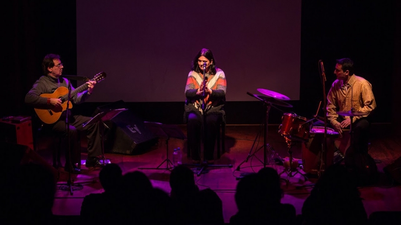 Natalia Pérez y Cántaro cerrarán el ciclo 