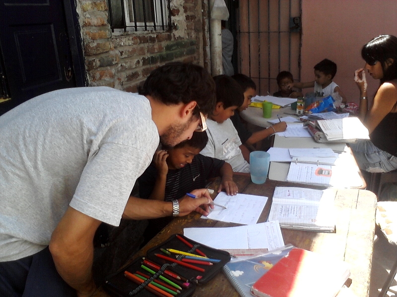Dictan talleres de apoyo escolar desde el Municipio