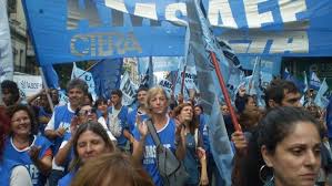Amsafé se concentró pidiendo la apertura de paritarias
