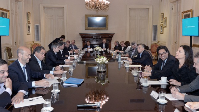 Macri analiza su primer año de gestión con todo su Gabinete
