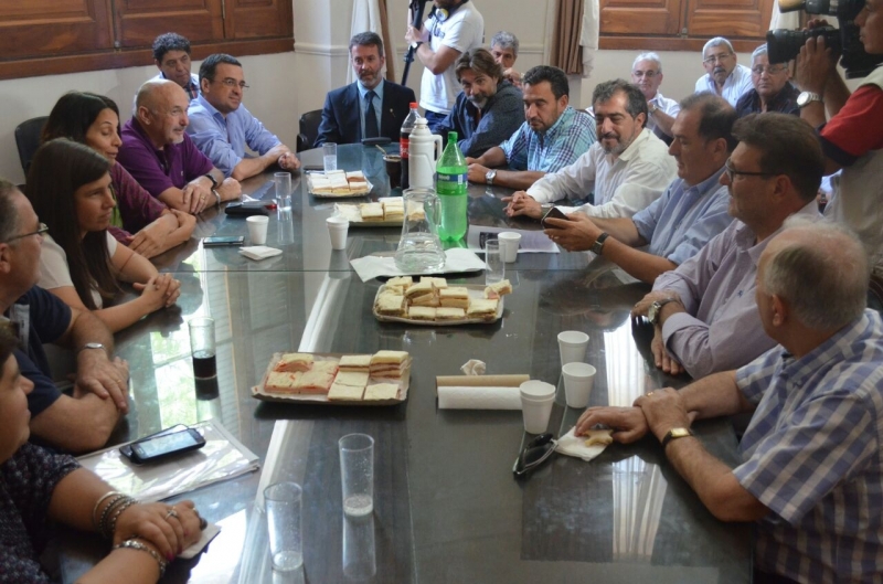 Municipales cobrarán un bono de 2.800 pesos 