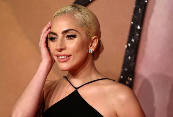 LADY GAGA CONFESÓ QUE SUFRE UNA ENFERMEDAD MENTAL