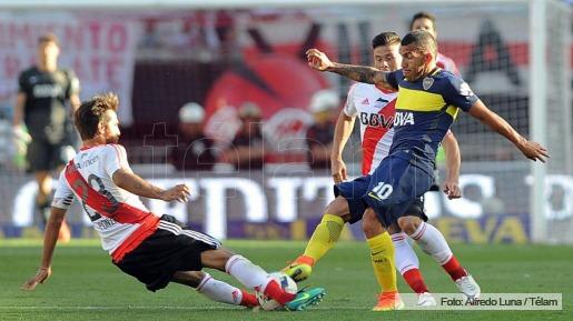River desperdició sus chances y Tevez le dio la victoria a Boca
