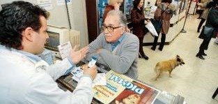 Las farmacias cortaron la cobertura para afiliados a PAMI