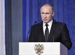Putin asiste al funeral del embajador asesinado en Ankara