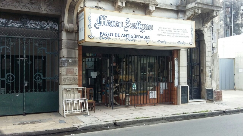 Robaron un anticuario en pleno centro
