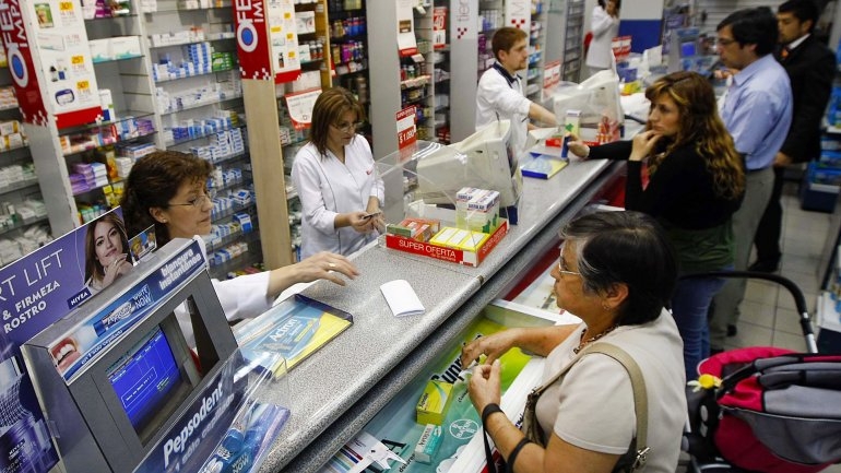 Las farmacias vuelven a atender por PAMI