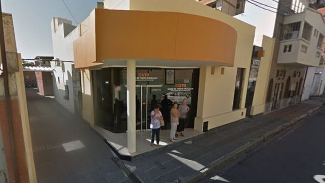 Clausuraron una clínica por mezclar residuos patológicos con desechos urbanos