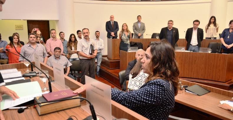 Daniela Veglia juró como vocal del Tribunal de Cuentas