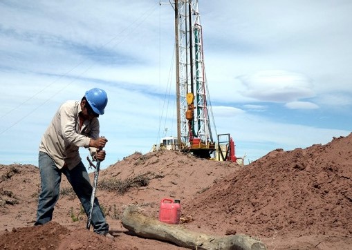 Anuncian el acuerdo para impulsar la producción en Vaca Muerta