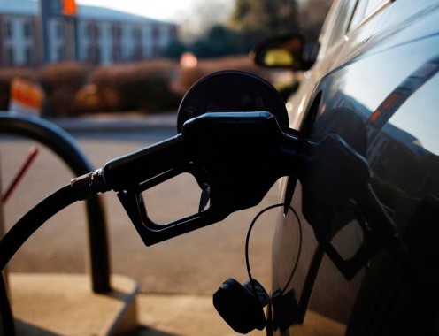 Hubo acuerdo con petroleros y este jueves aumentan 8% las naftas