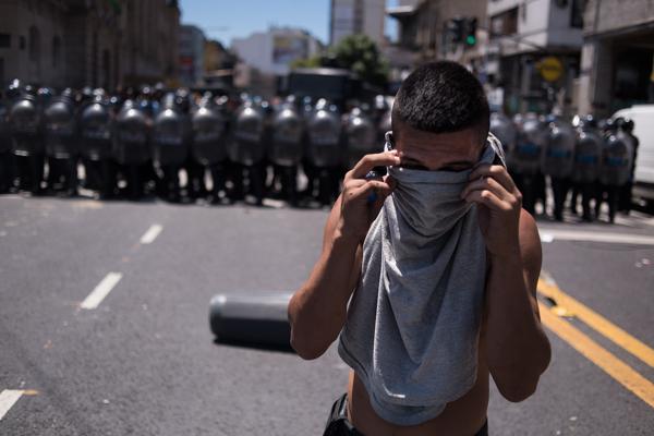 Se registraron casi 700 manteros para cobrar el subsidio de 11.700 pesos