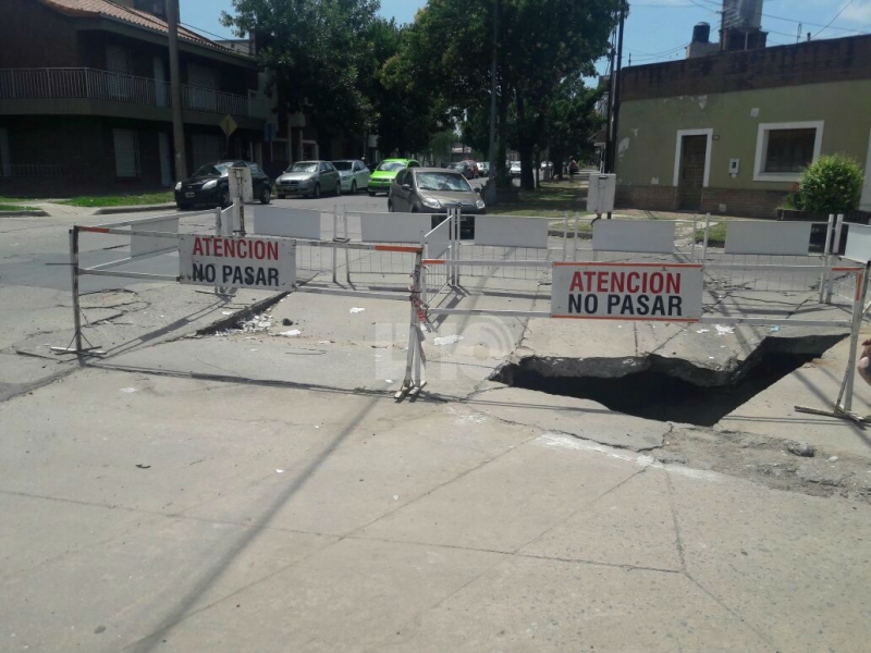 Socavones en Barrio Mariano Comas, una historia sin fin