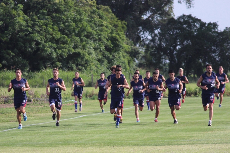 UNIÓN SE PREPARA PARA EL AMISTOSO CONTRA LA CREMA