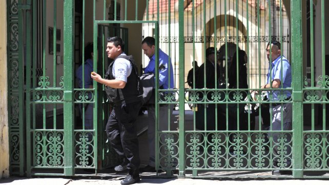 Denuncian que el hijo de Pimpi Caminos maneja la venta de drogas