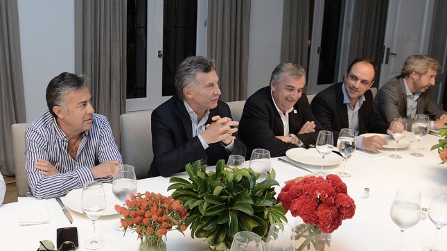 Macri analizó con la UCR la estrategia electoral