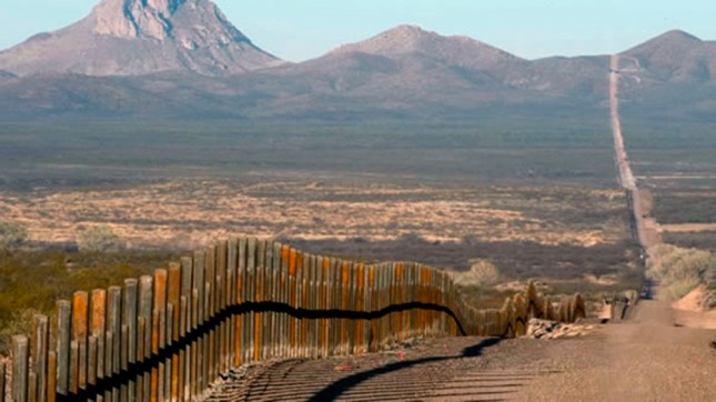 La Casa Blanca quiere tener listo el muro con México en dos años
