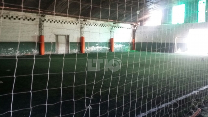 Robaron en un Fútbol 5 de barrio Mariano Comas