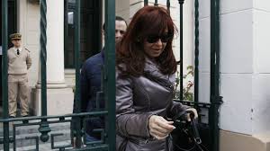 CFK apuntó al Gobierno y a Bonadío por las citaciones