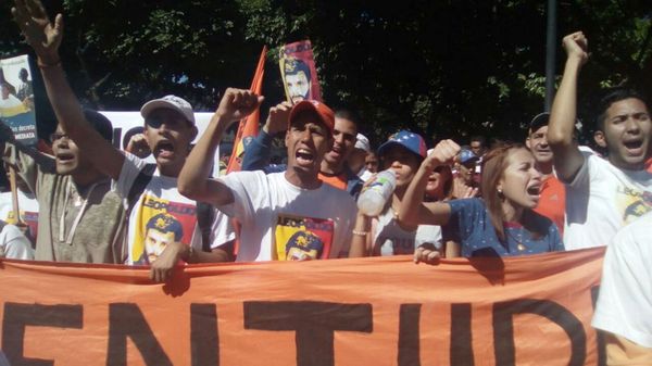 Los venezolanos salen a las calles para exigir la liberación de Leopoldo López