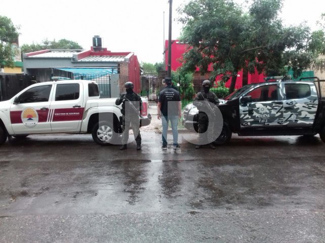 Secuestraron drogas y apresaron a tres vendedores barriales de estupefacientes