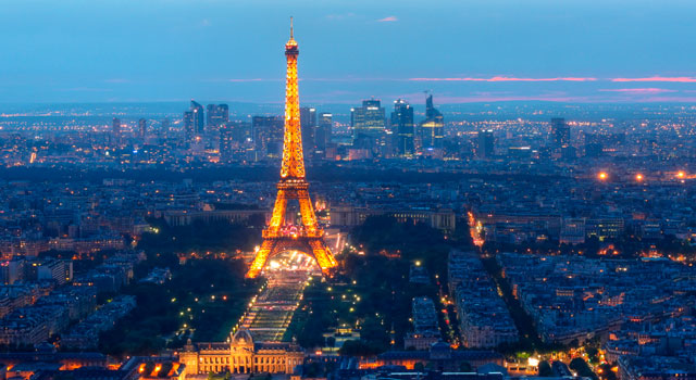 París perdió 1,5 millones de turistas en 2016 por los ataques yihadistas