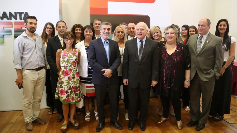 Lifschitz presentó la Agencia de Control del Cáncer