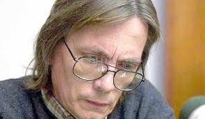 Carlos Fraticelli ahora ejercerá como abogado