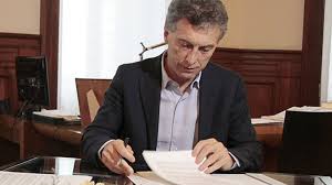 Macri recibe al gerente de un laboratorio inglés